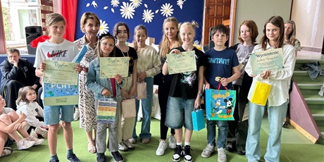 Powiększ grafikę: apel-podsumowujacy-631602.jpg