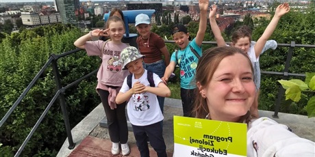 Powiększ grafikę: projekt-ptaki-spod-pacholka-706948.jpg