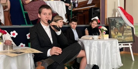 Powiększ grafikę: swieto-niepodleglosci-w-naszej-szkole-655160.jpg