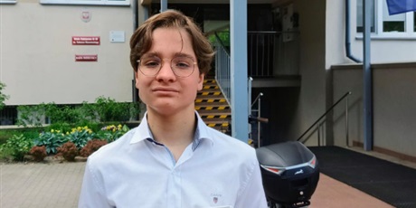 Tytuł laureata w Wojewódzkim Konkursie z Języka Angielskiego