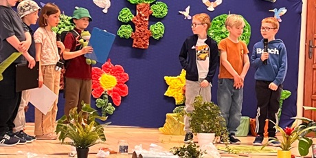 Powiększ grafikę: wspolne-swietowanie-dnia-ziemi-689756.jpg